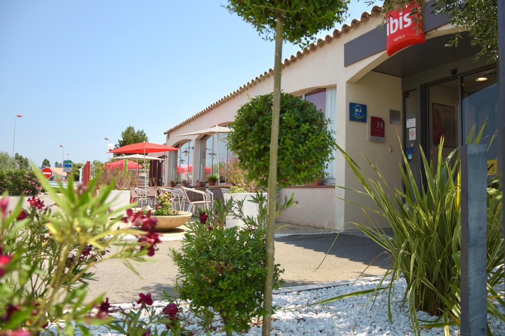 Hotel Ibis Нарбонна Экстерьер фото